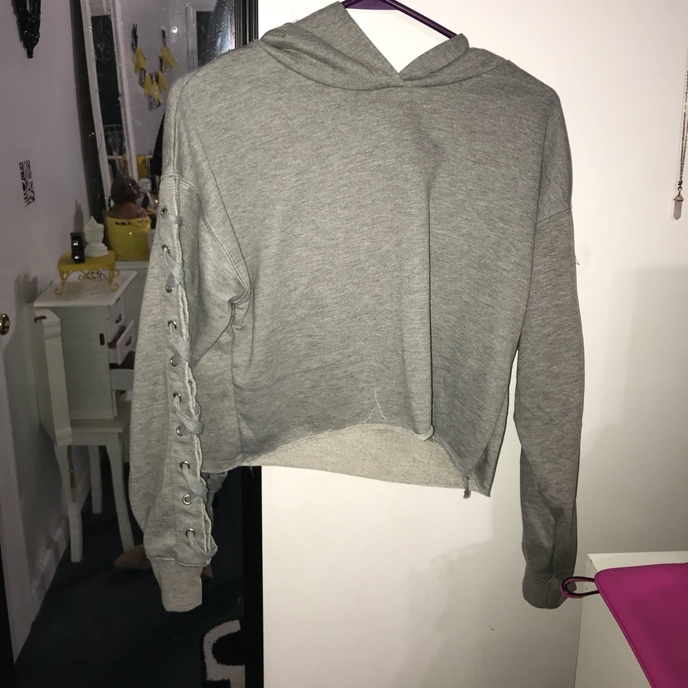 trendy crop top hoodie